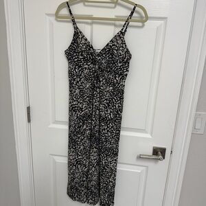 H&M Monochrome Abstract Blouse